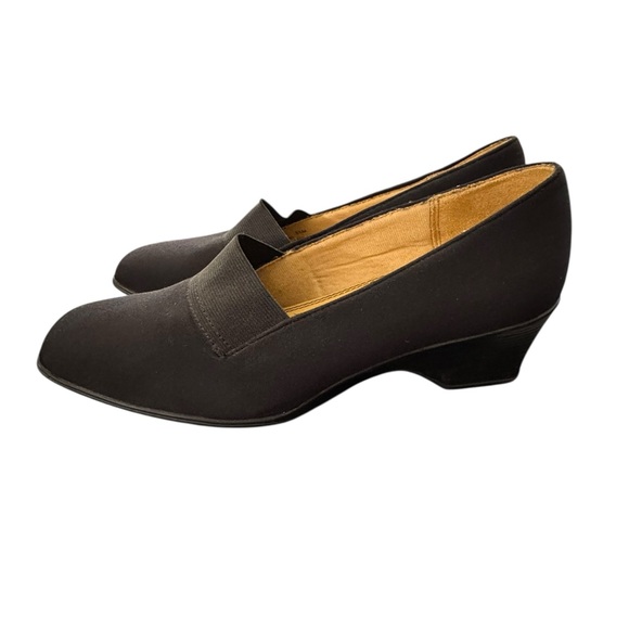 Life Stride Shoes - Life Stride Elegant Black Women's Heeled Shoes size 8.5